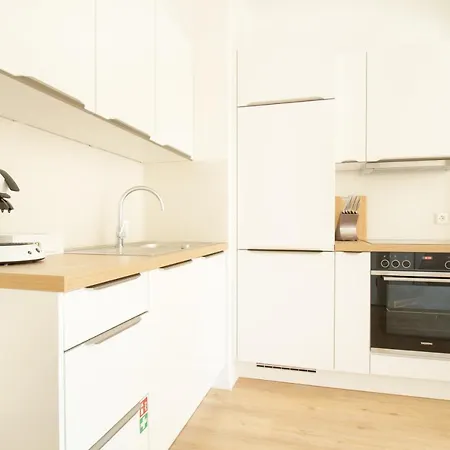 Loewe Gelb Tiengen Altstadt Apartment